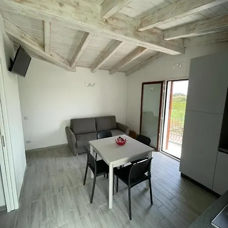 Nuovo Bilocale Con Terrazza, Posada (Sardinia)